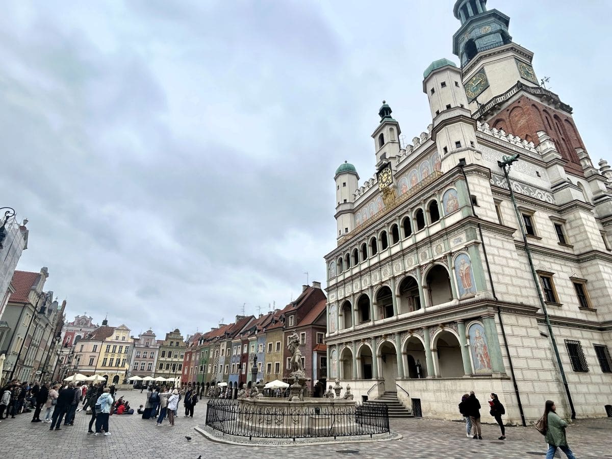 foto general poznan
